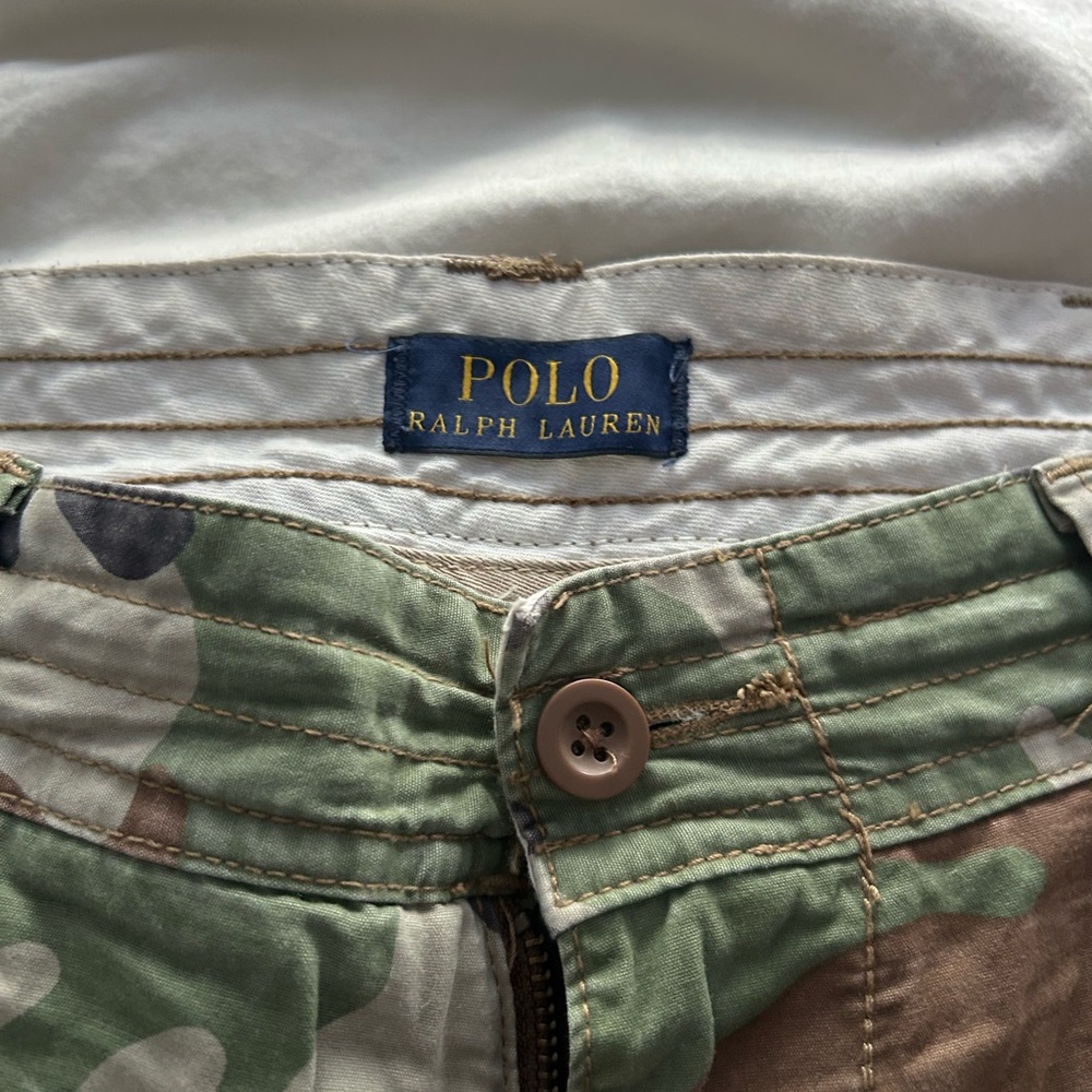 POLO RALPH LAUREN CAMO SHORTS